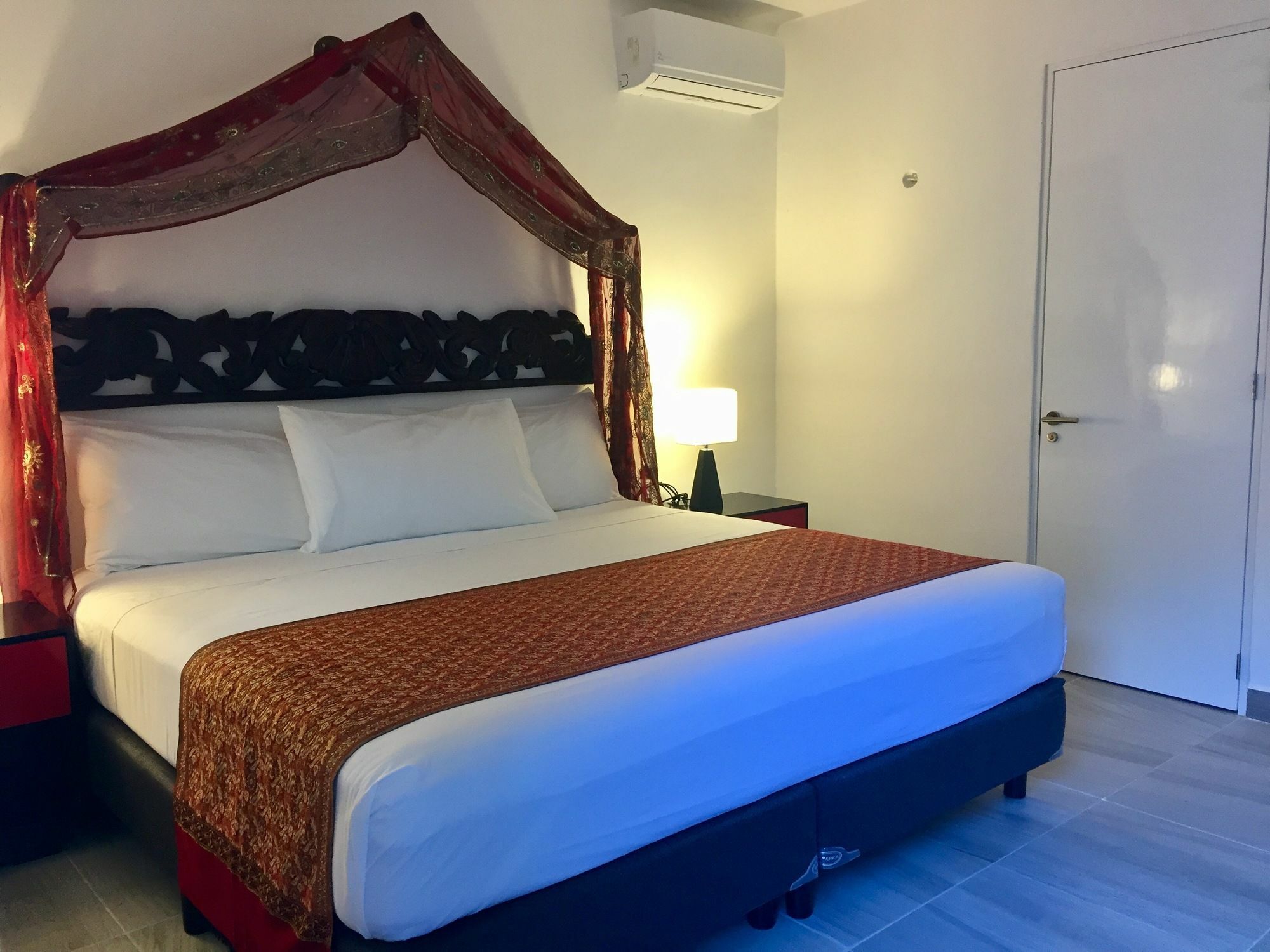 פלאייה דל כרמן Ocean Zen Suites On 5Th Avenue - Adults Only מראה חיצוני תמונה